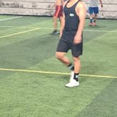 Busco conocer gente. Una relación,