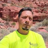 Soi trabajador cariñoso.