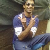 Busco pareja. Conocerse en persona. Me