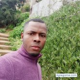 Busco ligar. Mujeres. Hombre masculino.