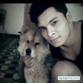 Busco ligar. Me interesa conocer persona