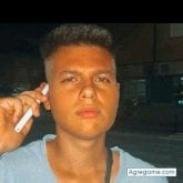 Encuentra Hombres solteros en Beniel