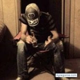 Trabajar. Busco pareja. Personas.