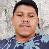 Solo quiero mujeres mayores. Moreno 160