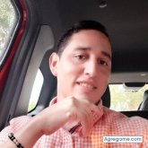 Charpaca chico divorciado en Plato