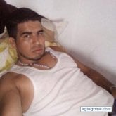 Encuentra Hombres Solteros en Copacabana