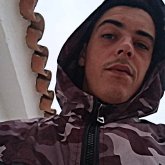 Busco conocer gente.