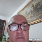 Busco chatear. Las mujeres y las partes