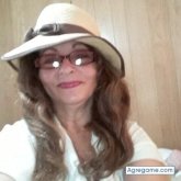 Pitusy chica divorciada en Marathon