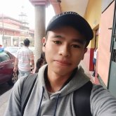 Estudiante. Busco hombre se 18 a 29.