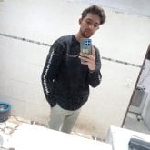 Busco pareja. Mujeres jóvenes de