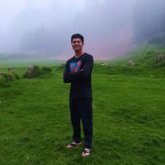 Militar. Busco ligar. Toda clase de