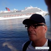 EricAustria chico divorciado en 