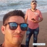 Busco pareja. Mujeres.