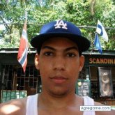 Chatear con antony24125 de Santa Cruz De Barahona