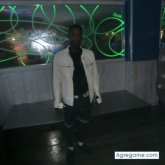 feeling chico soltero en Moya