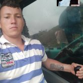 Busco pareja. Mujeres. Un bien hombre.