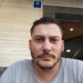 Empleado. No importa físico ni edad que