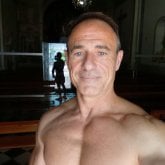 Conserje. Busco una relación con una