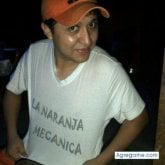 Encuentra Hombres solteros en Barrio Del Pilar