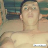 Michelandres1994 chico soltero en Astrea