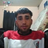 Busco amistades,para hablar y reírnos.