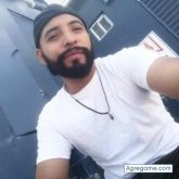 Busco ligar. Me interesan mujeres de 24