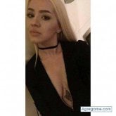 Busco ligar. Déjame ser tu primer sorbo