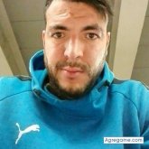 Busco ligar. Chicas. Formal. Leer.