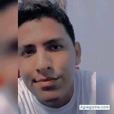 Busco pareja. Si me quieres quiéreme