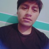 Estudiante. Busco ligar. Lo que surja.