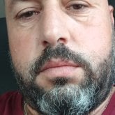 Busco conocer gente. Buscando a un