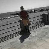 Un chica muy calma. Me llamo Filip