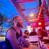 Pintor. Busco ligar. Busco mujeres para