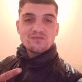 Busco chatear. Simple. Alegre. Con