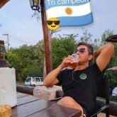 Músico. Busco ligar. No muy delgada