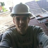 Damian, Chico soltero, 28 años de Mariano Moreno. Busco pareja