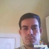 antoniovaquerano chico soltero en Central Islip