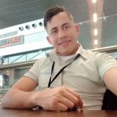 Busco ligar. Pasarla excelente , me