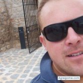 Encuentra Hombres solteros en La Zenia