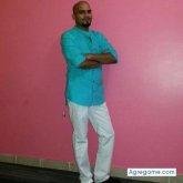 Chatear con hamood1 de Canada