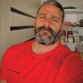 I’m looking for a confident woman who