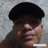 Busco pareja. Chica linda. Lindo. Jugar