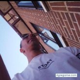 Busco pareja. Estrovertido,,. Jaja de