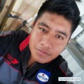 Santiago Pu, Chico de Hanford para Chicos en Agregame.