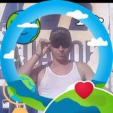 Busco pareja. Amistad y algo mas. Alto