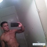 Encuentra Hombres solteros en Woodland Hills