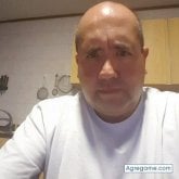 Encuentra Hombres solteros en Puerto Varas