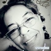 Busco pareja. Gente amiga para charlar.