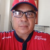 Mujeres de 35 en adelante. Hombre de